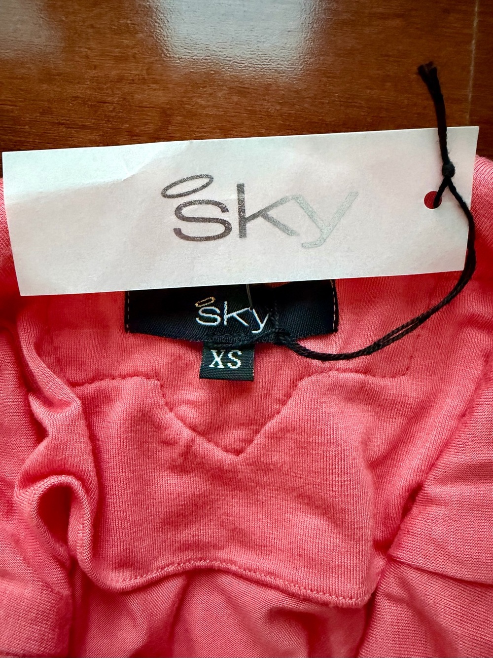 Sky Coral Pink Crochet-Back Sleeveless Tank Top - Picture 3 of 3